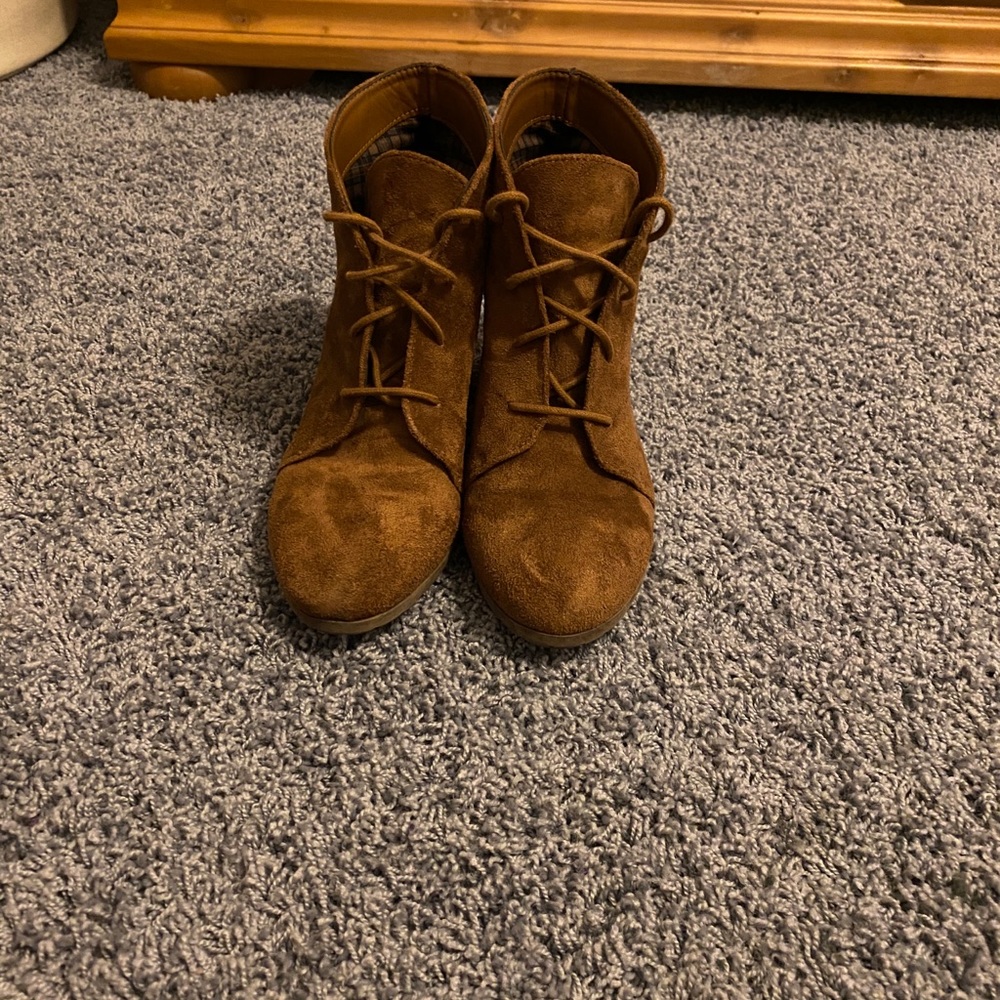 Women’s boots